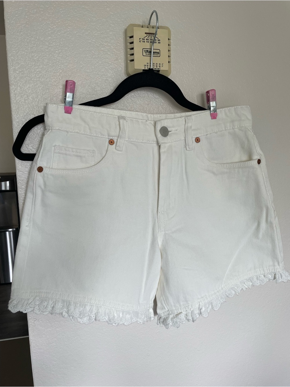 Blank NYC White Lace-Hem Denim Shorts
